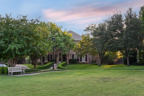 2116 Bradford Park Court Fort Worth TX 76107