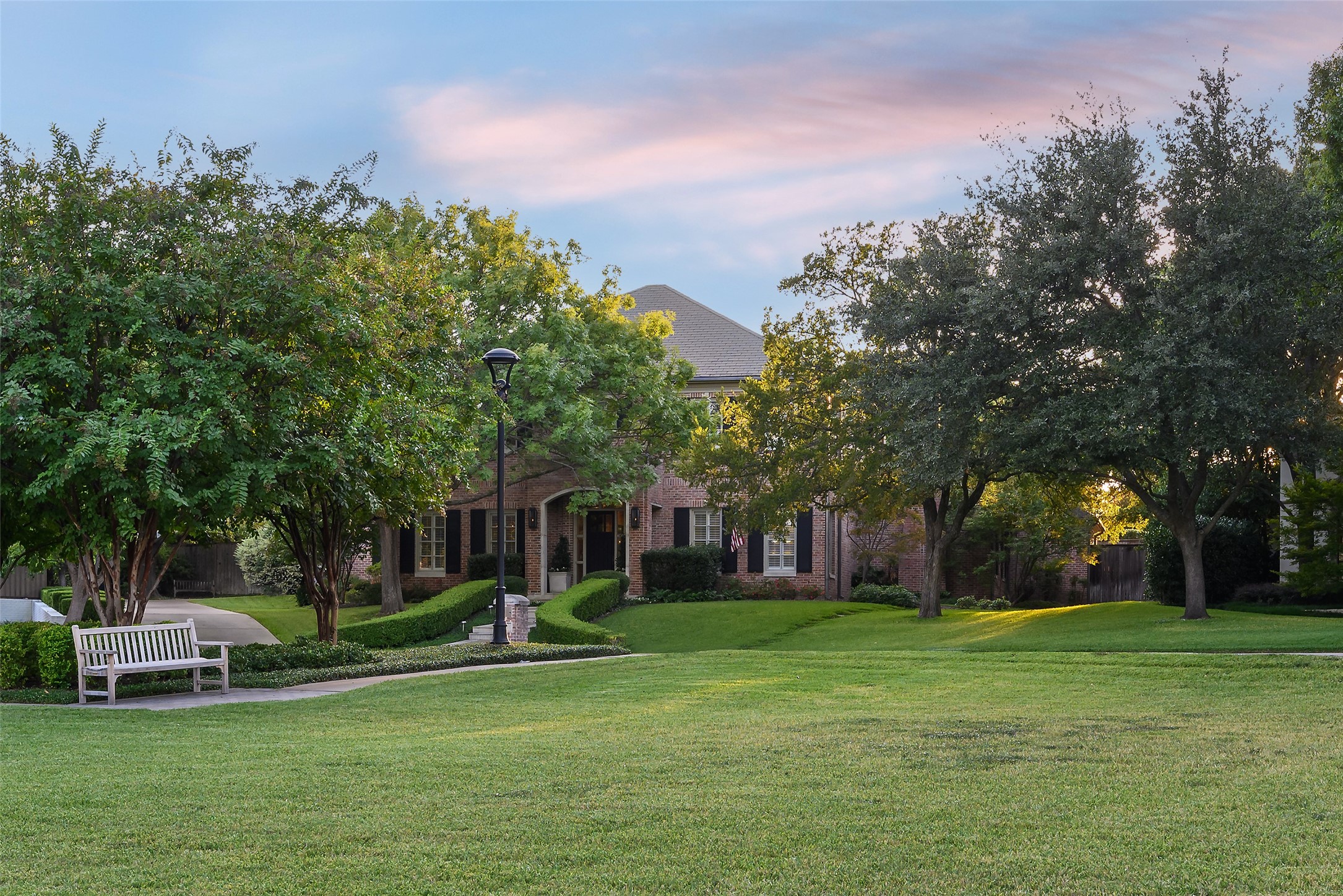 2116 Bradford Park Court Fort Worth TX 76107