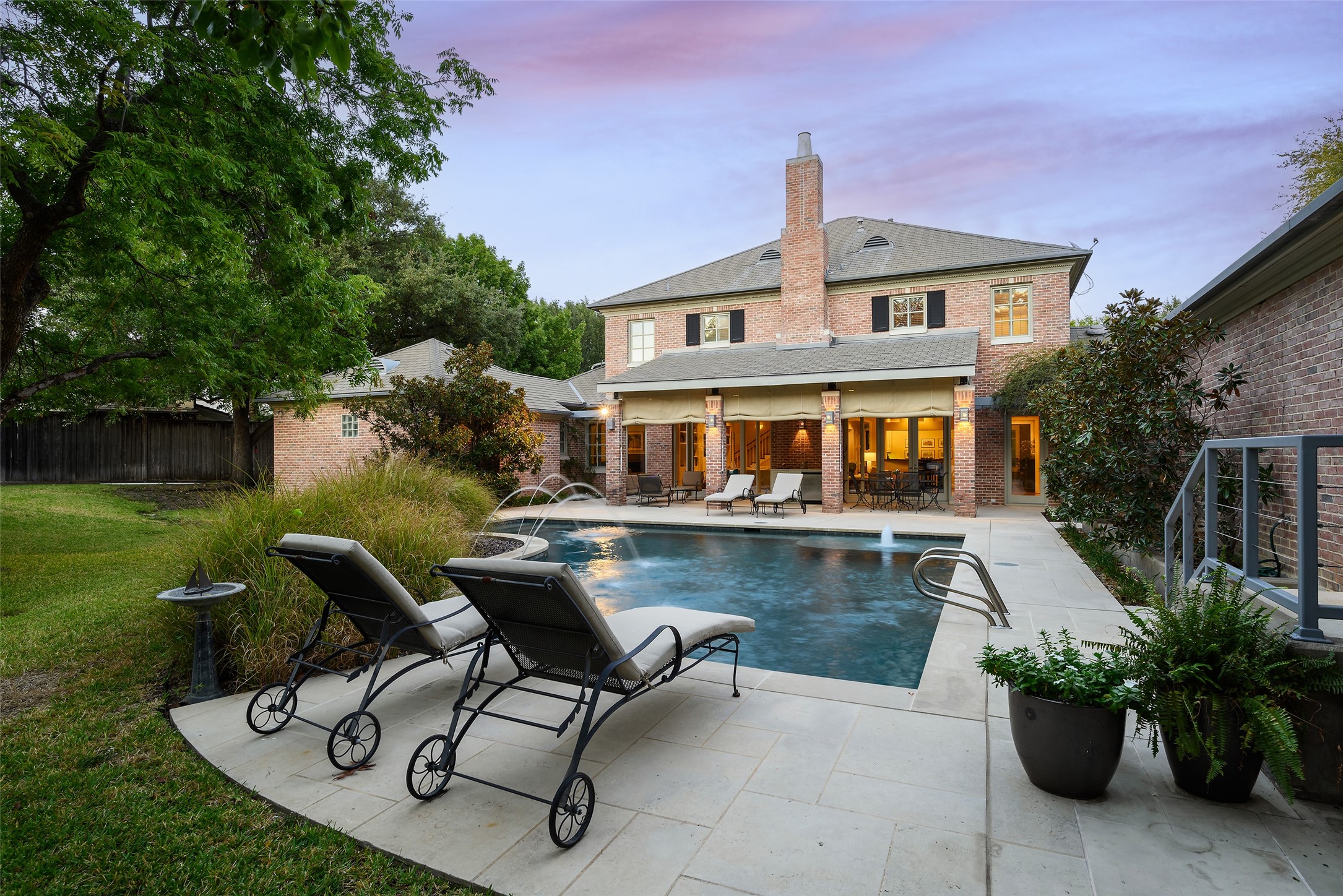 2116 Bradford Park Court Fort Worth TX 76107