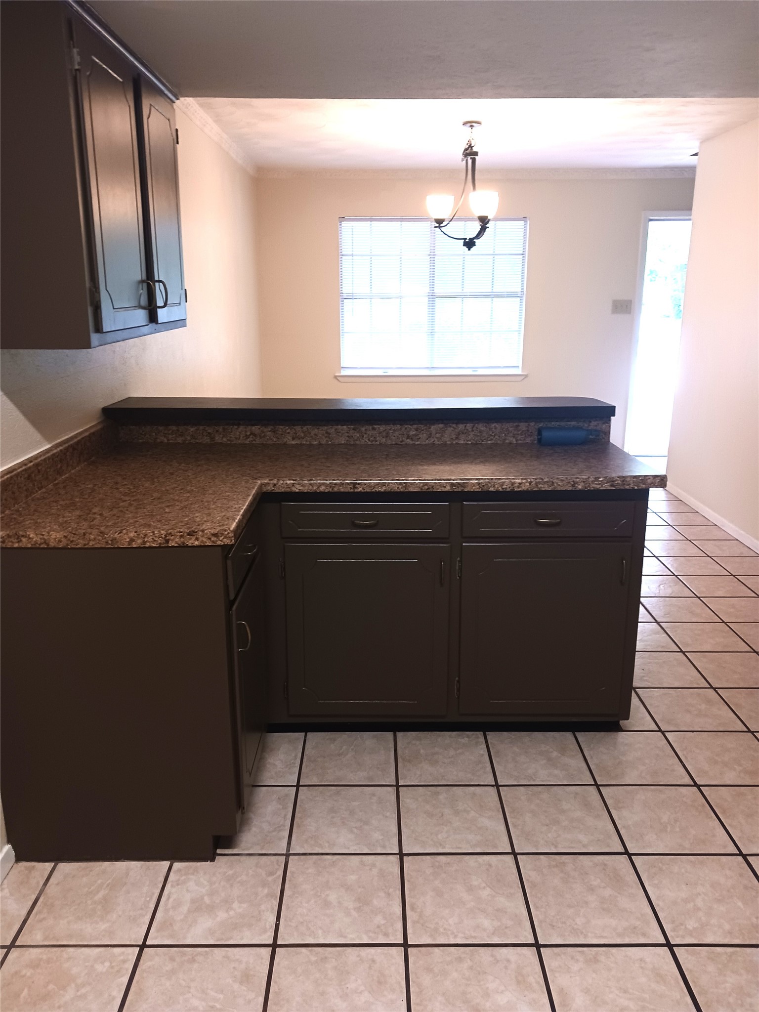 634 N Bowen Road Arlington TX 76012