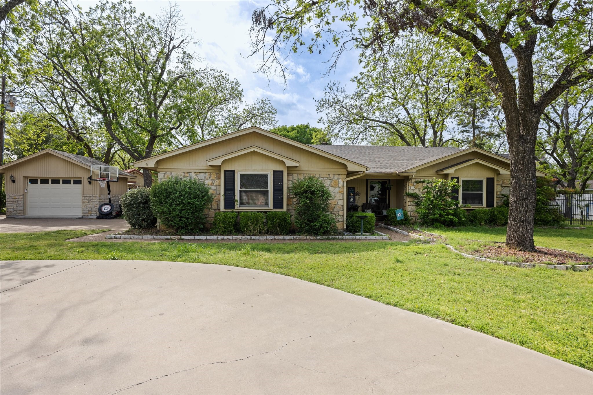 4510 Cimmaron Trail De Cordova TX 76049