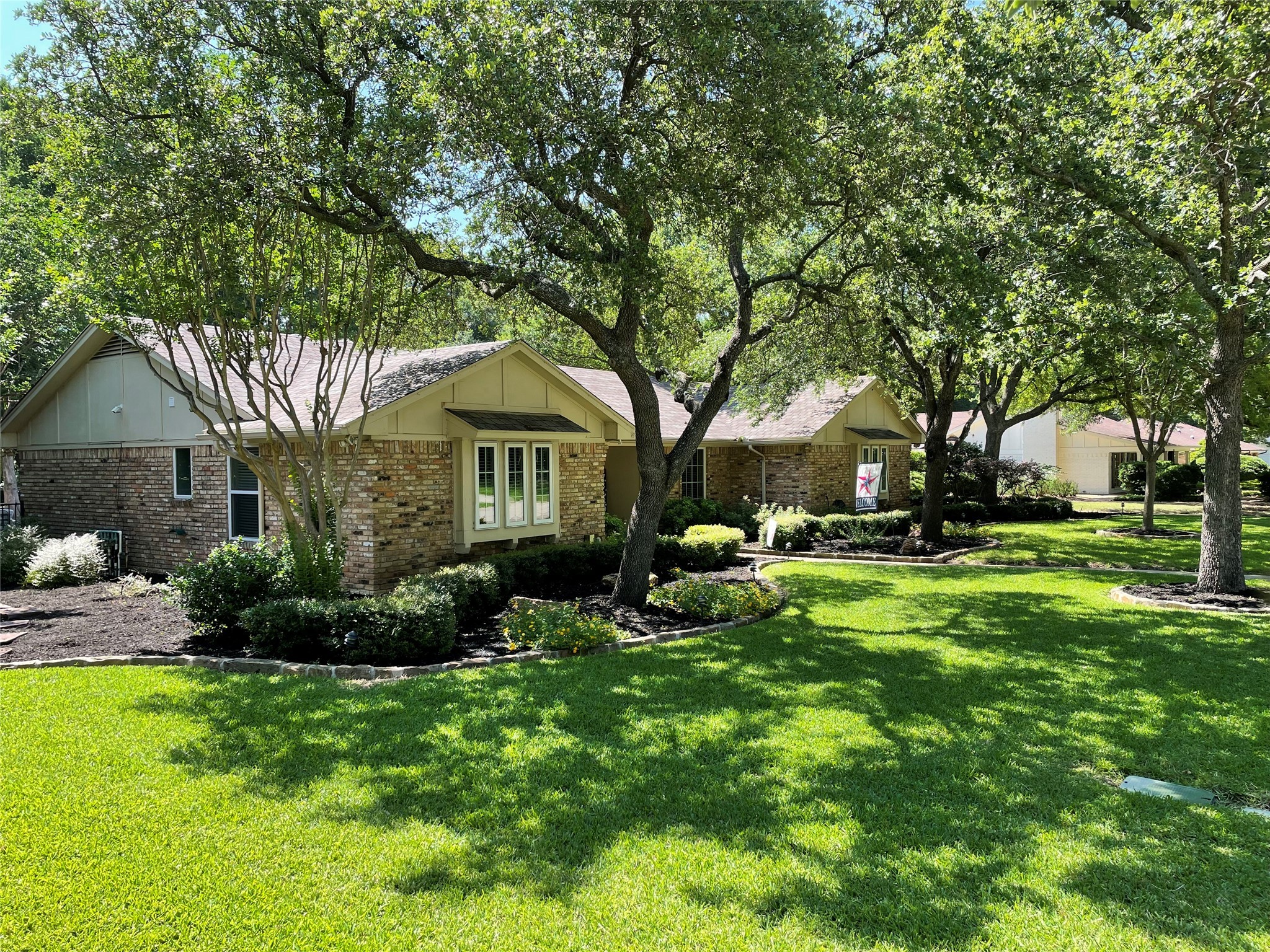 5300 Elm Street Colleyville TX 76034