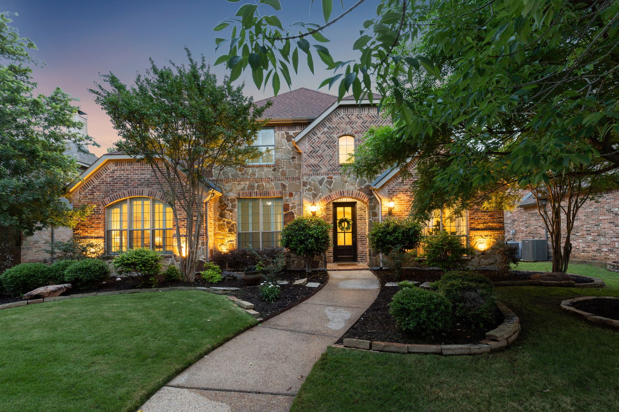 2242 Magic Mantle Drive Lewisville TX 75056
