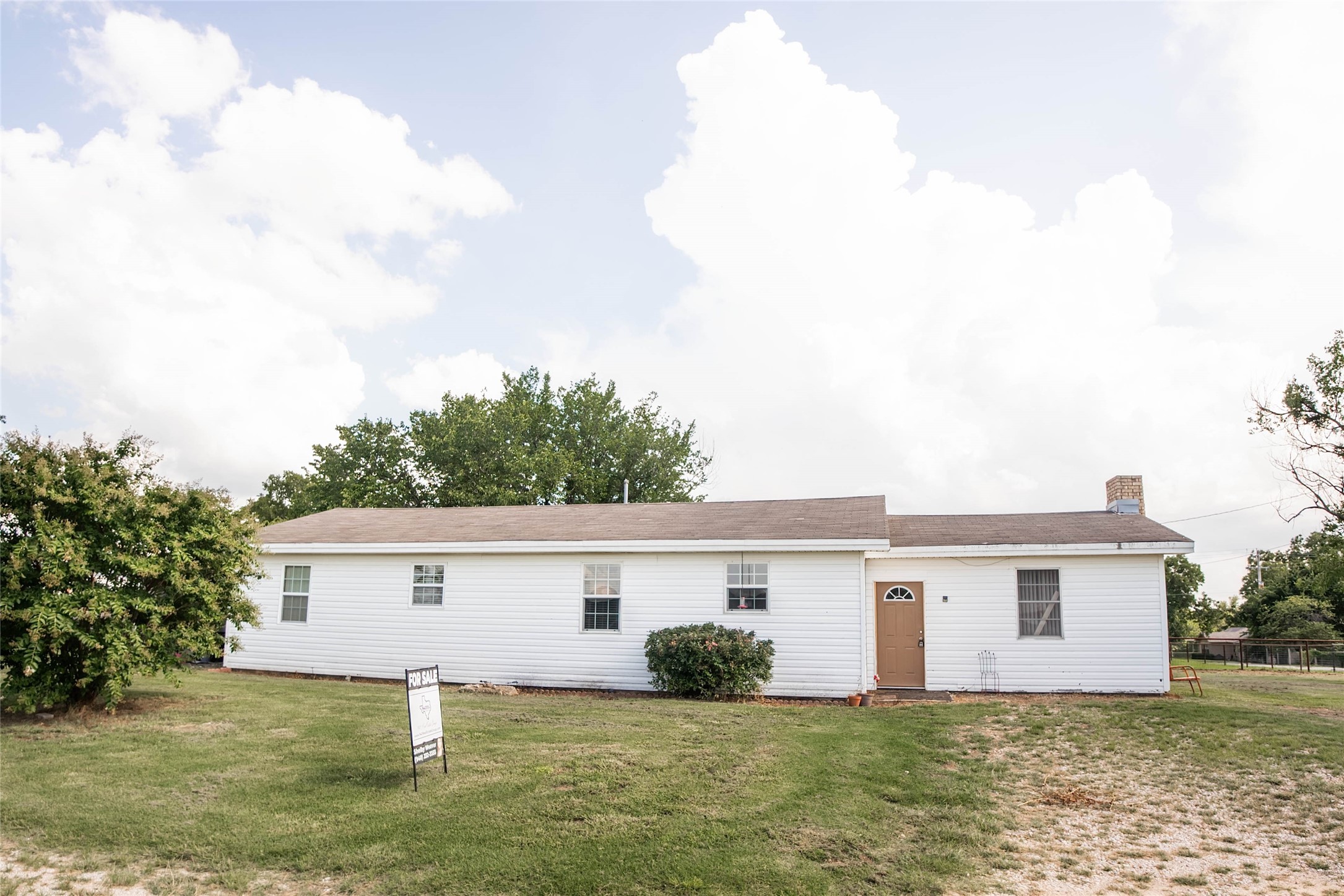 309 W Mill Street Montague TX 76251