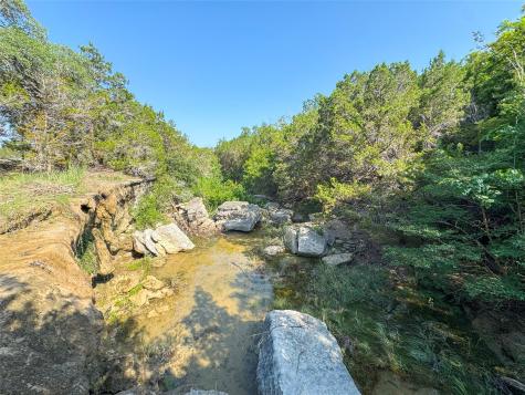 515 Big Creek Road Blanco TX 78606