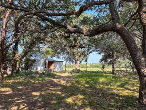 515 Big Creek Road Blanco TX 78606