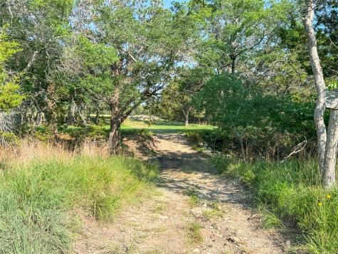 515 Big Creek Road Blanco TX 78606