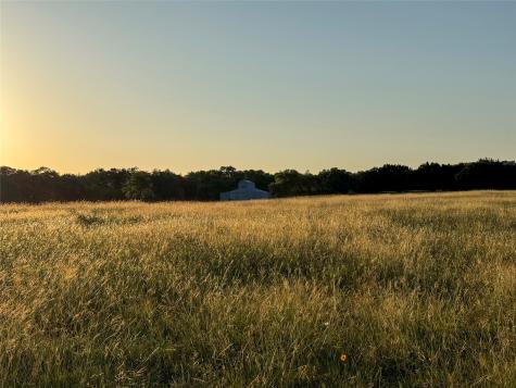 515 Big Creek Road Blanco TX 78606