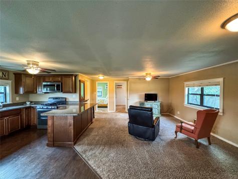 515 Big Creek Road Blanco TX 78606