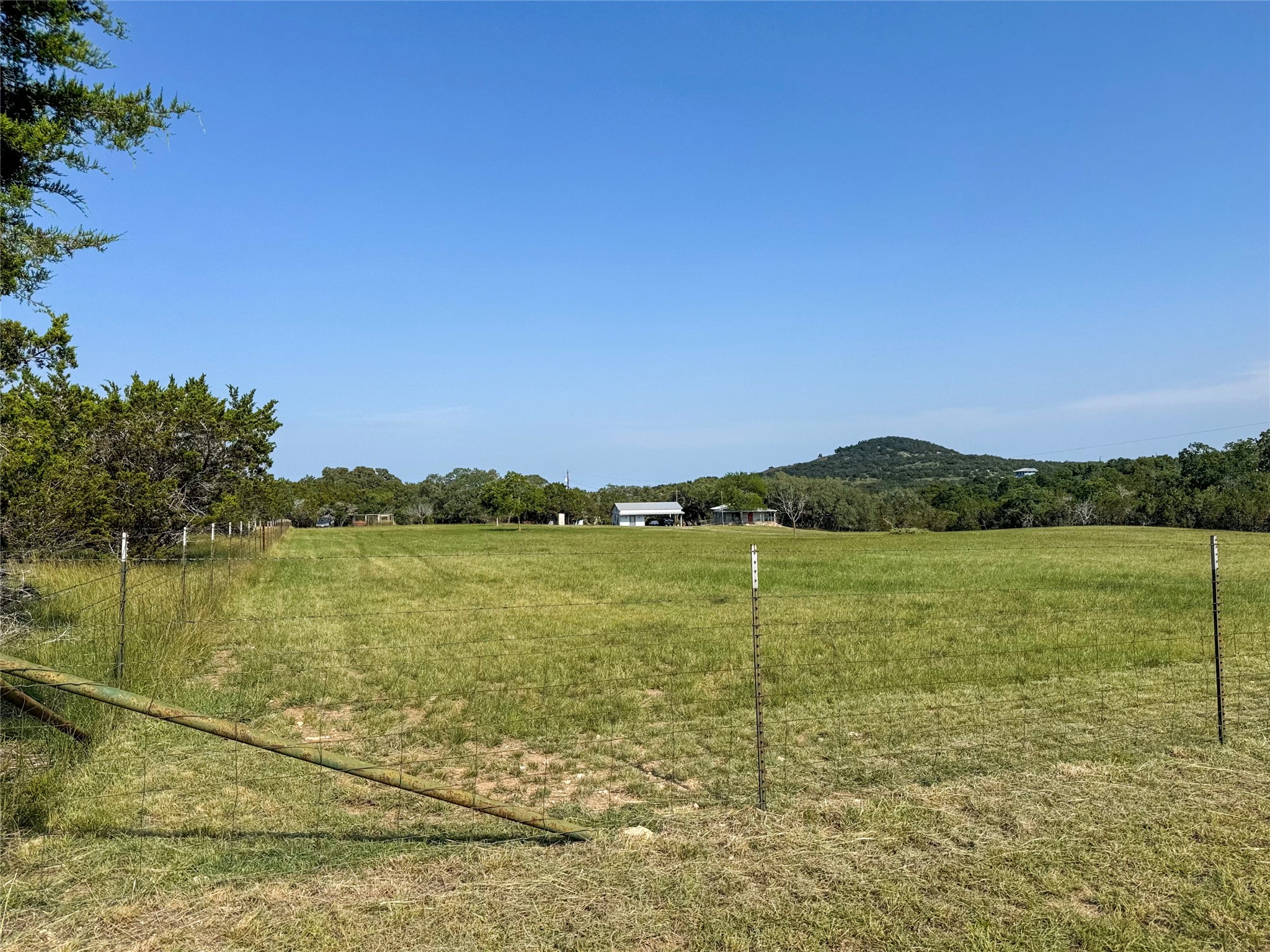 515 Big Creek Road Blanco TX 78606