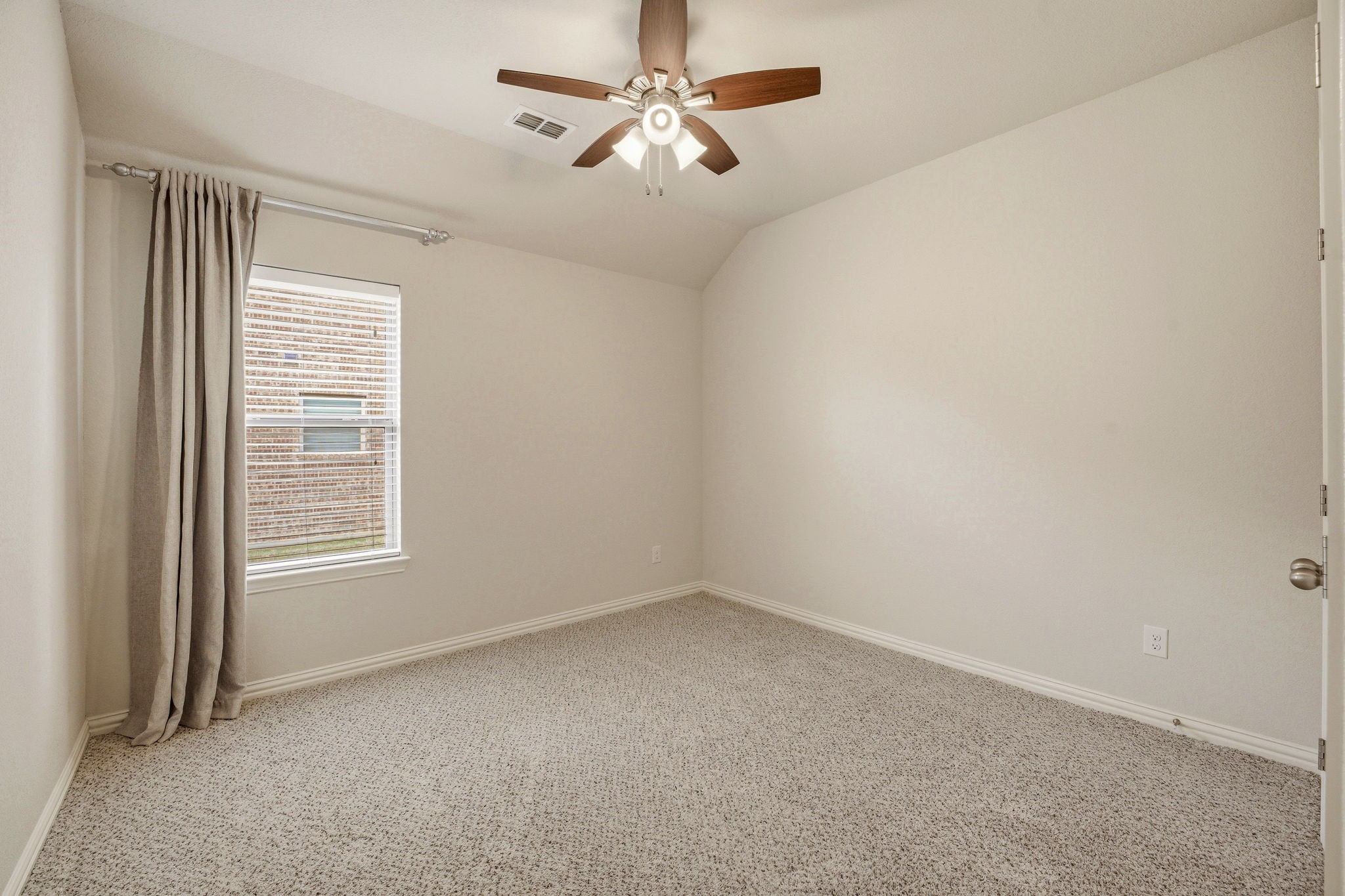 1021 Morningside Drive Burleson TX 76028