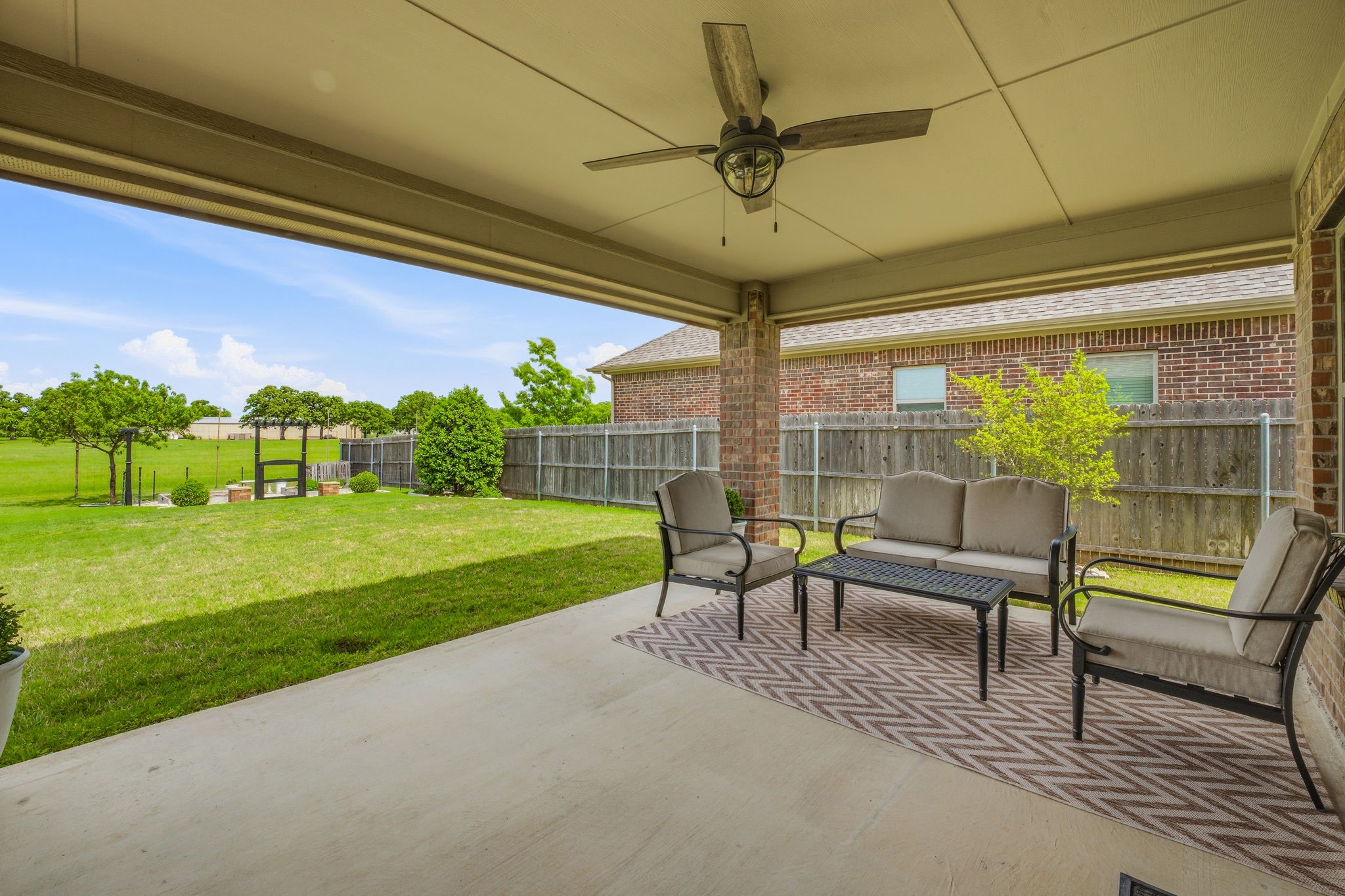 1021 Morningside Drive Burleson TX 76028