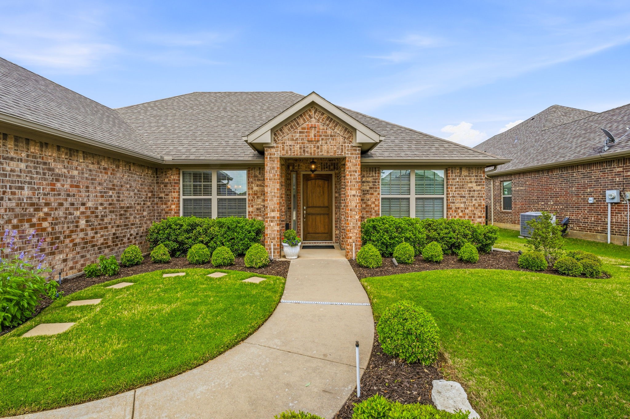 1021 Morningside Drive Burleson TX 76028
