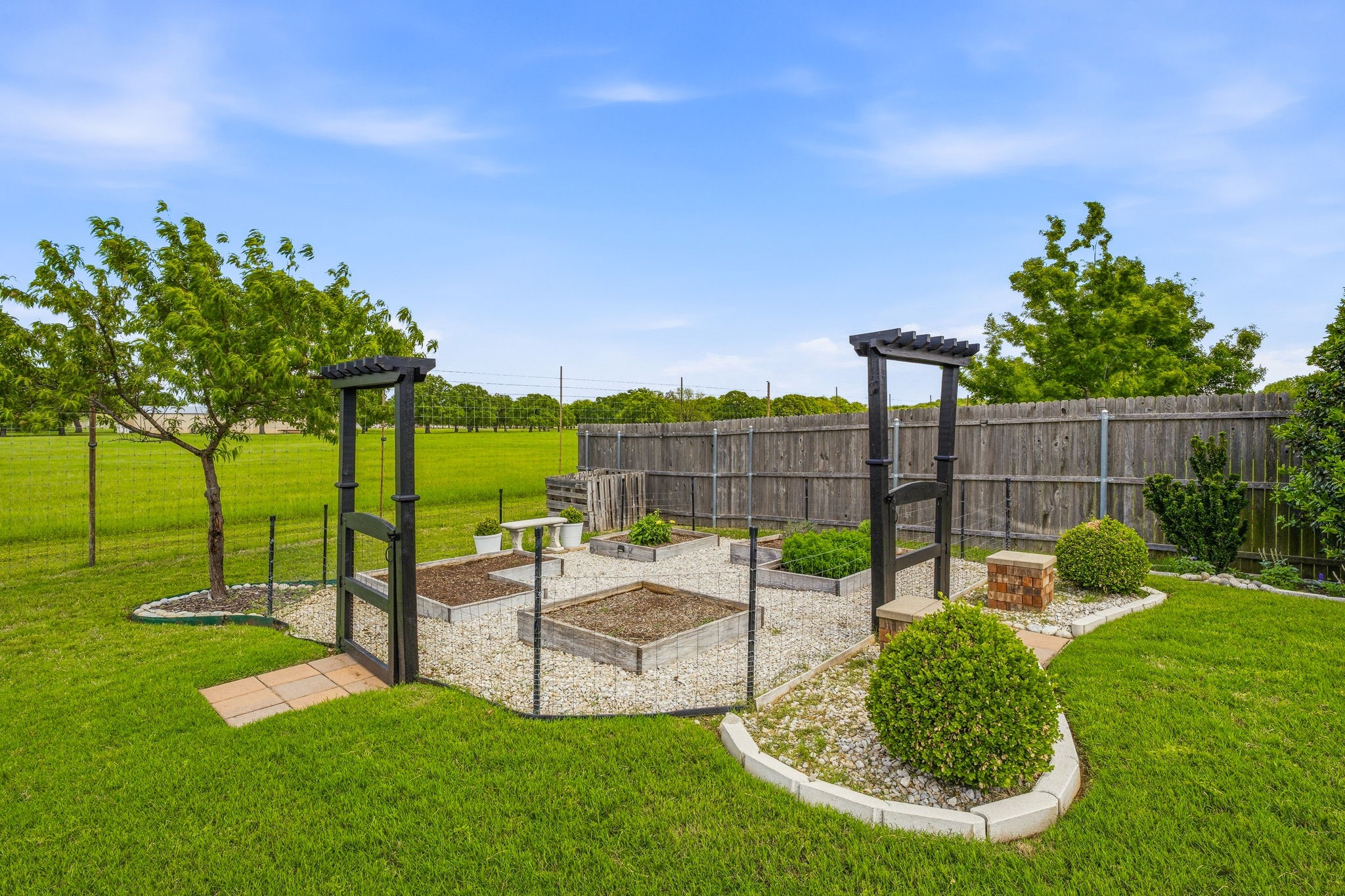 1021 Morningside Drive Burleson TX 76028