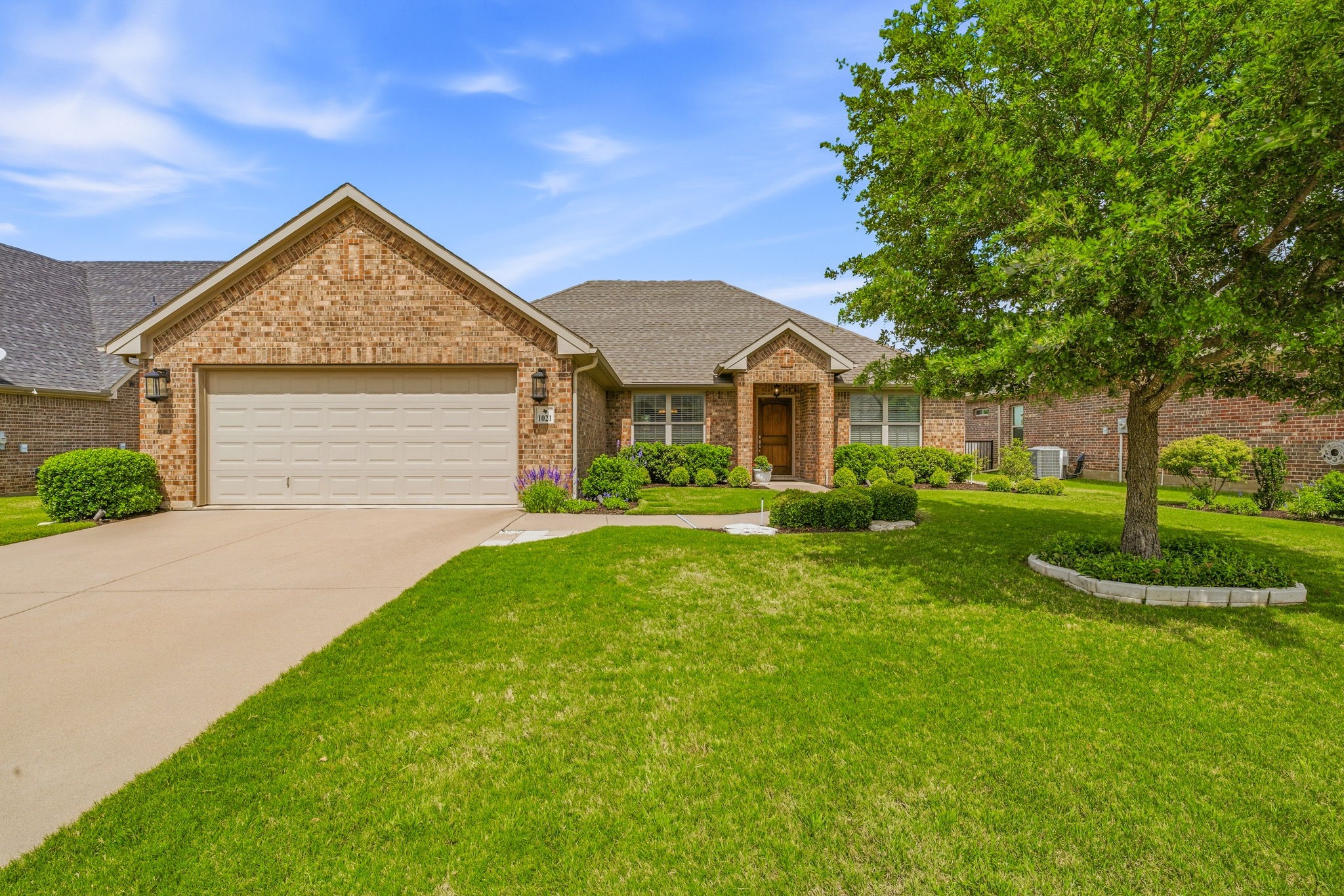 1021 Morningside Drive Burleson TX 76028