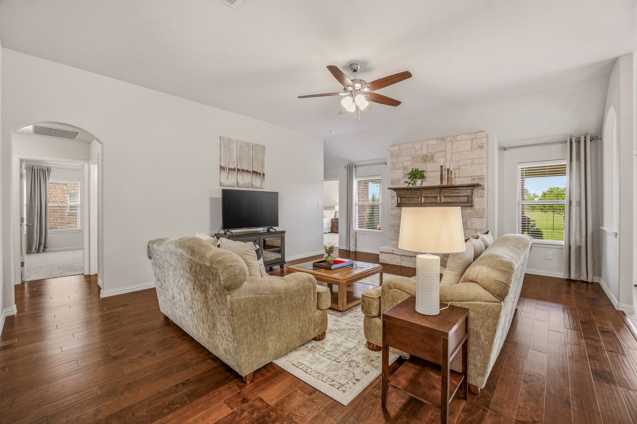 1021 Morningside Drive Burleson TX 76028