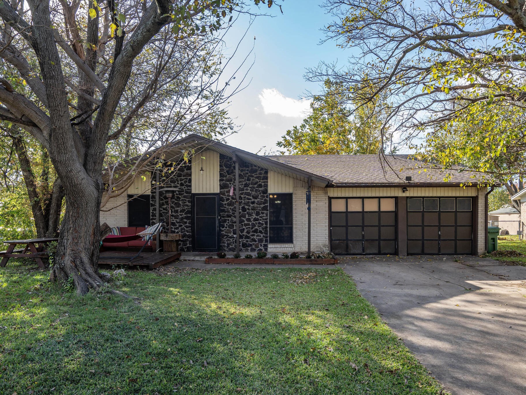 8024 Donegal Lane North Richland Hills TX 76180
