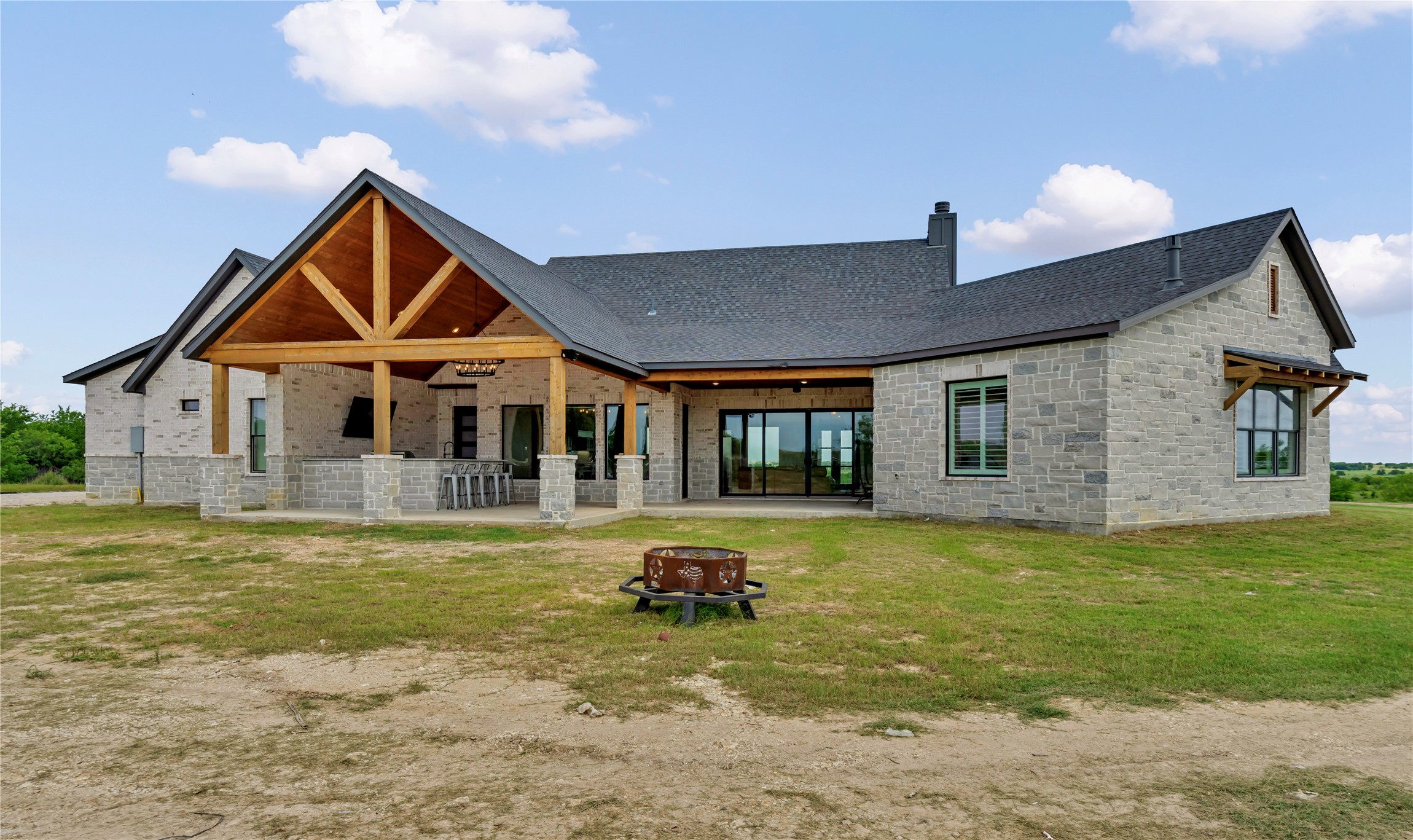 3763 County Road 1110 Rio Vista TX 76093