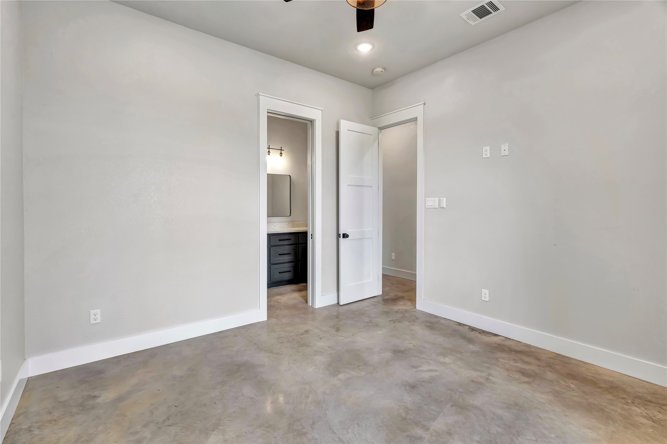 3763 County Road 1110 Rio Vista TX 76093