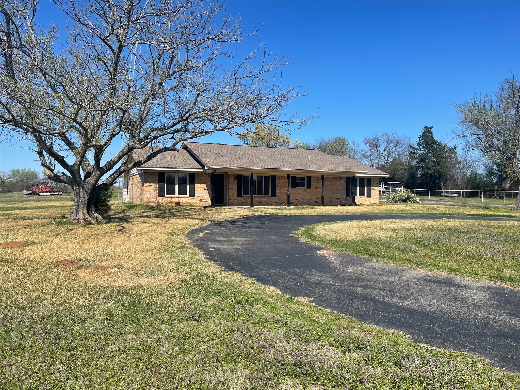 1624 County Road 1560 Alba TX 75410