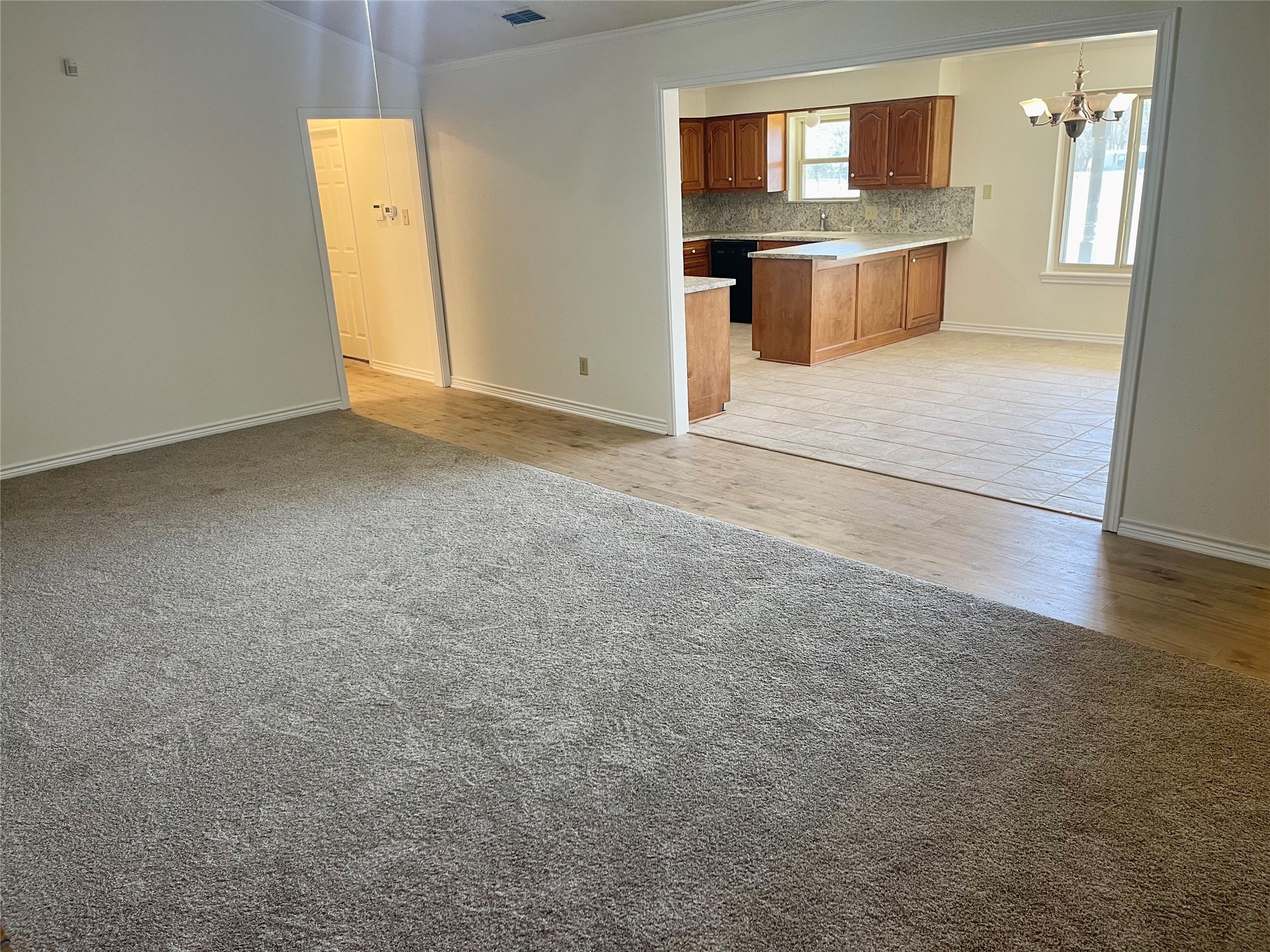 1624 County Road 1560 Alba TX 75410