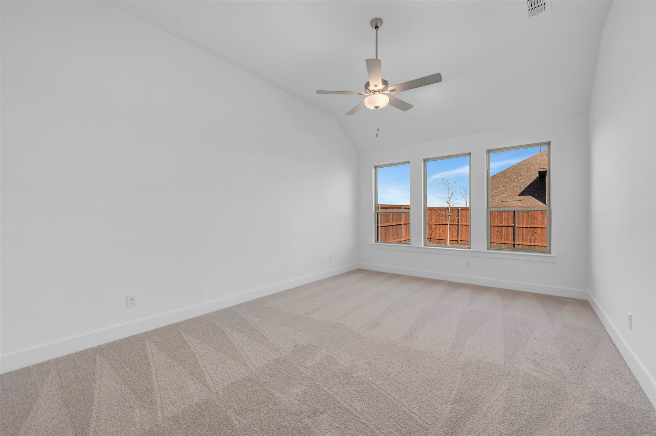 5040 Ressina Drive Aubrey TX 76227