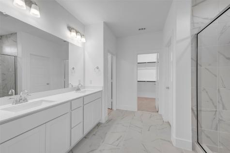 5040 Ressina Drive Aubrey TX 76227