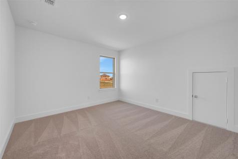 5040 Ressina Drive Aubrey TX 76227