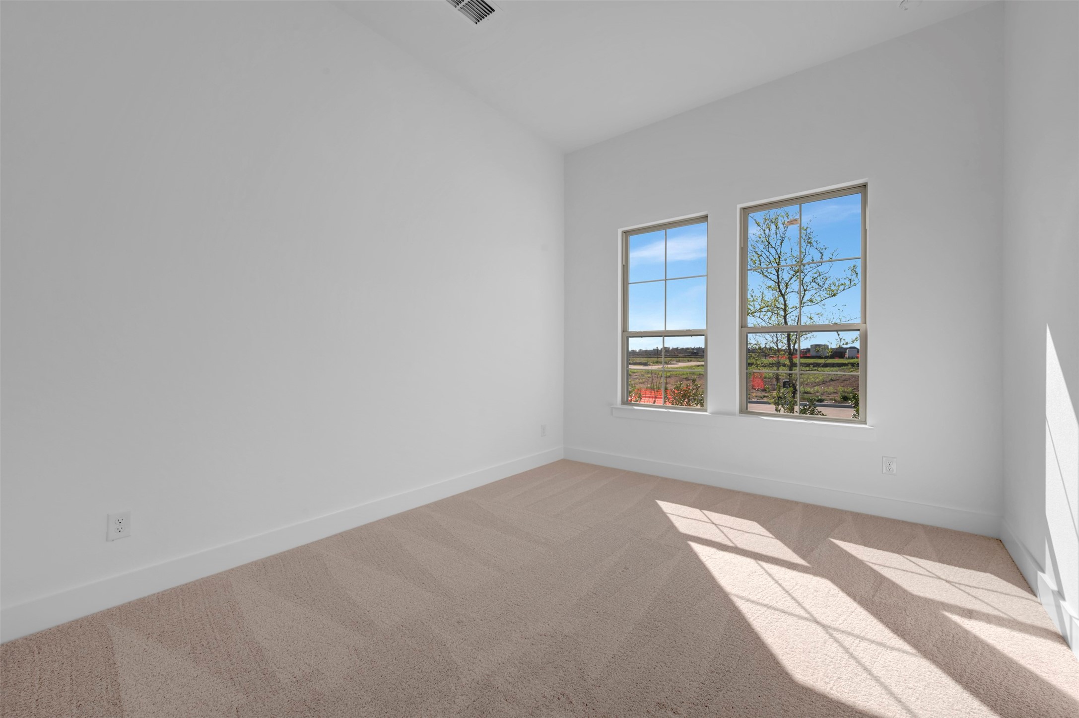 5040 Ressina Drive Aubrey TX 76227