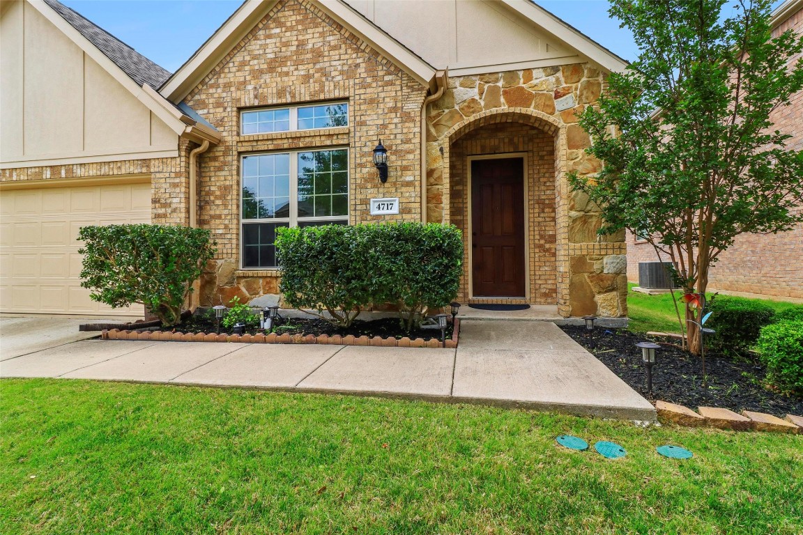 4717 Whitehall Court Mckinney TX 75070