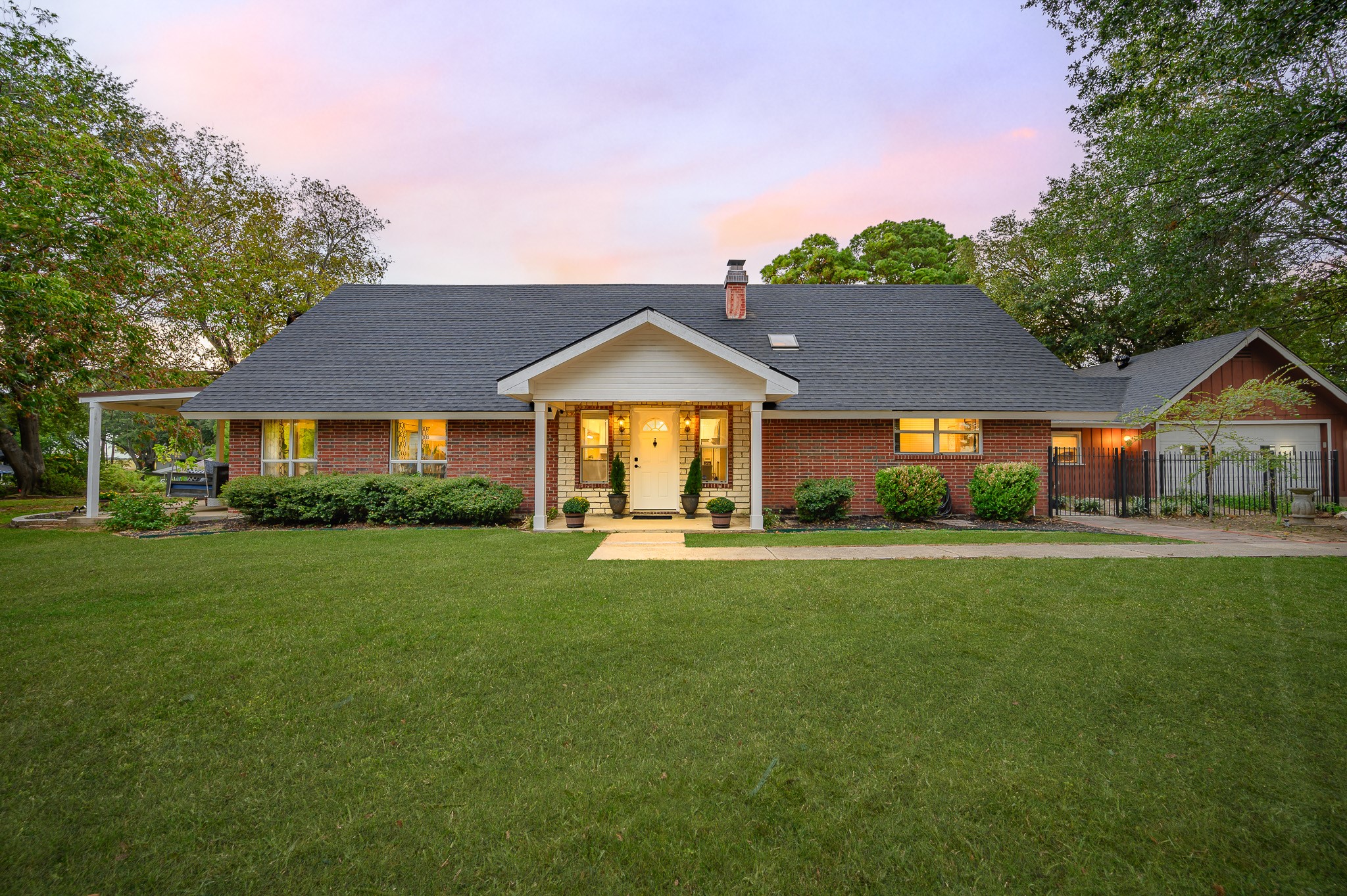 123 Goodknight Ranch Road Trinidad TX 75163