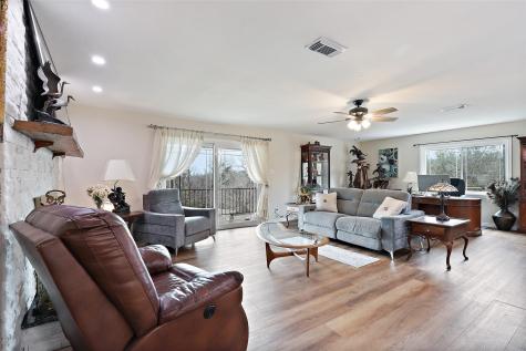 110 Vanshire Road W Lakeside TX 76108