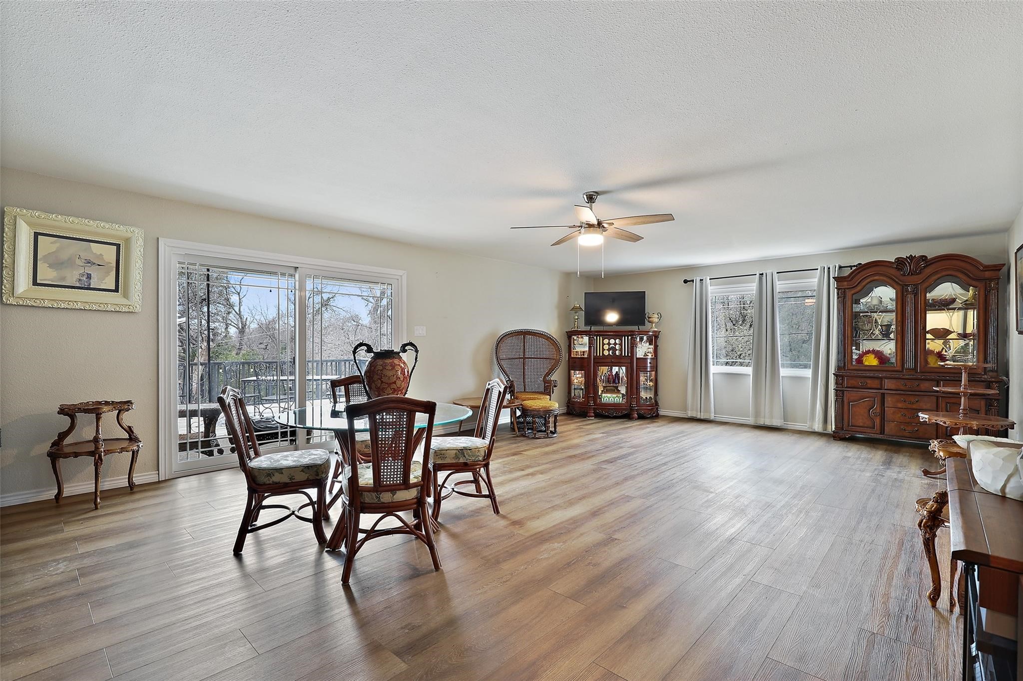 110 Vanshire Road W Lakeside TX 76108