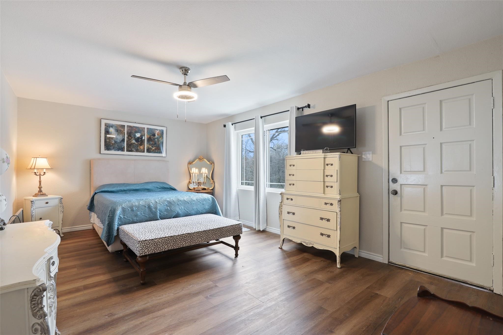 110 Vanshire Road W Lakeside TX 76108
