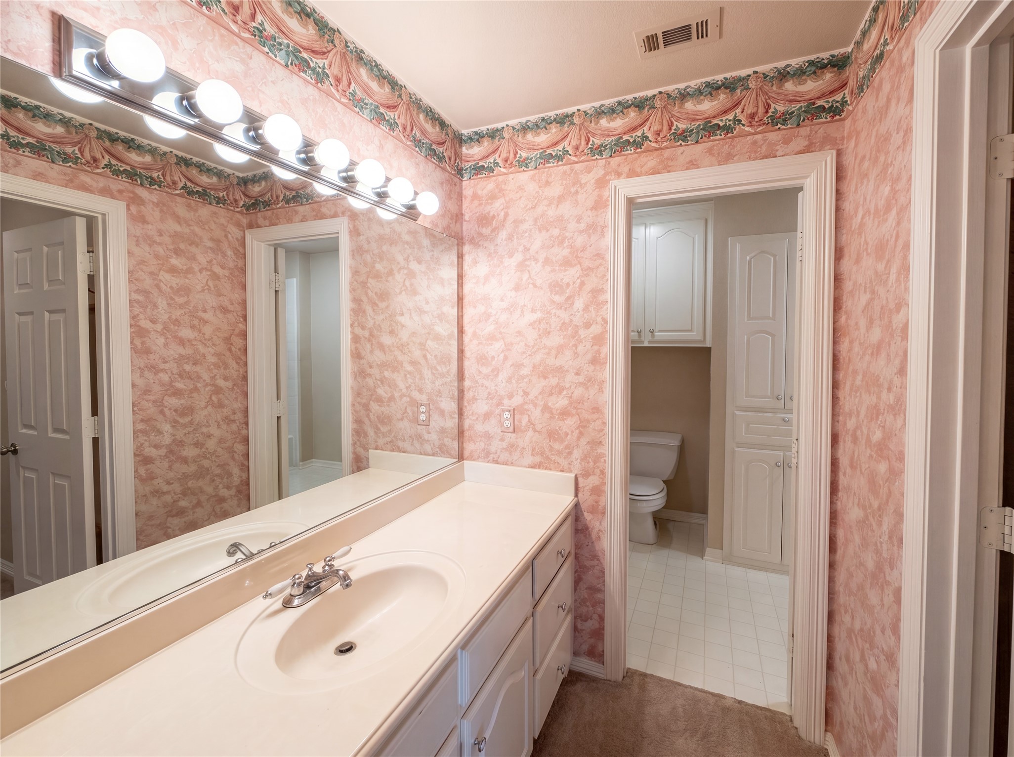 2533 Vista Creek Court Garland TX 75044