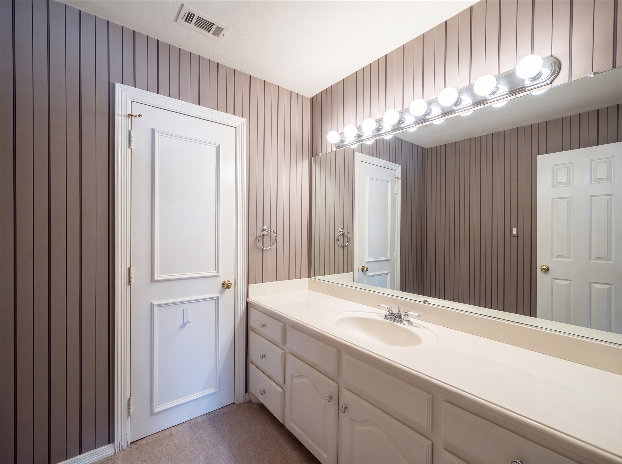 2533 Vista Creek Court Garland TX 75044