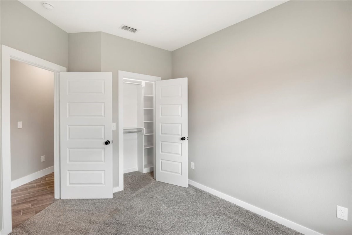16226 Crossing Circle Lindale TX 75771