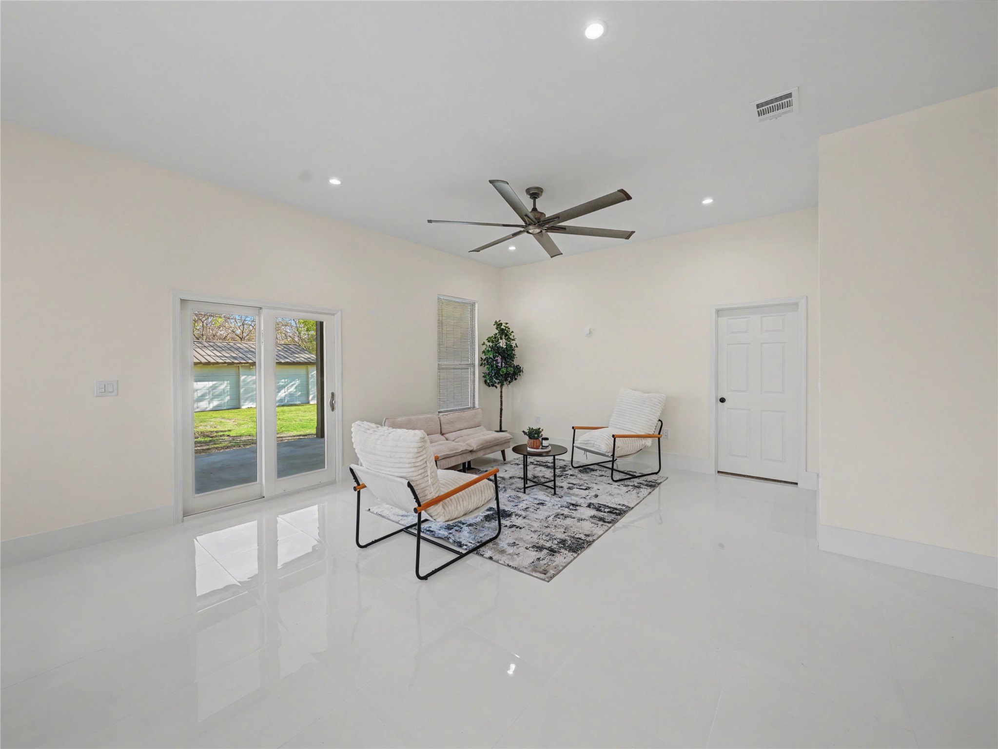 7712 Colton Drive White Settlement TX 76108
