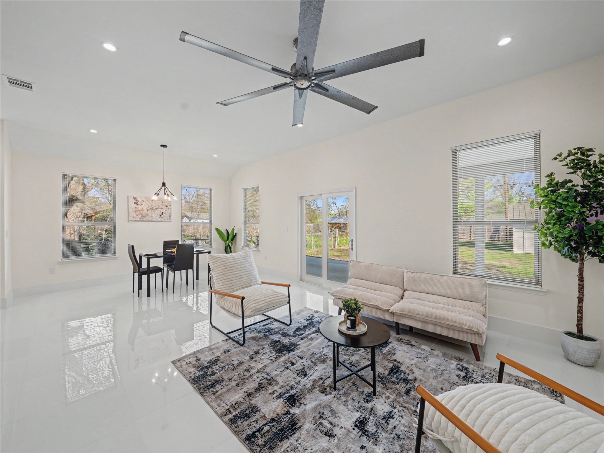 7712 Colton Drive White Settlement TX 76108