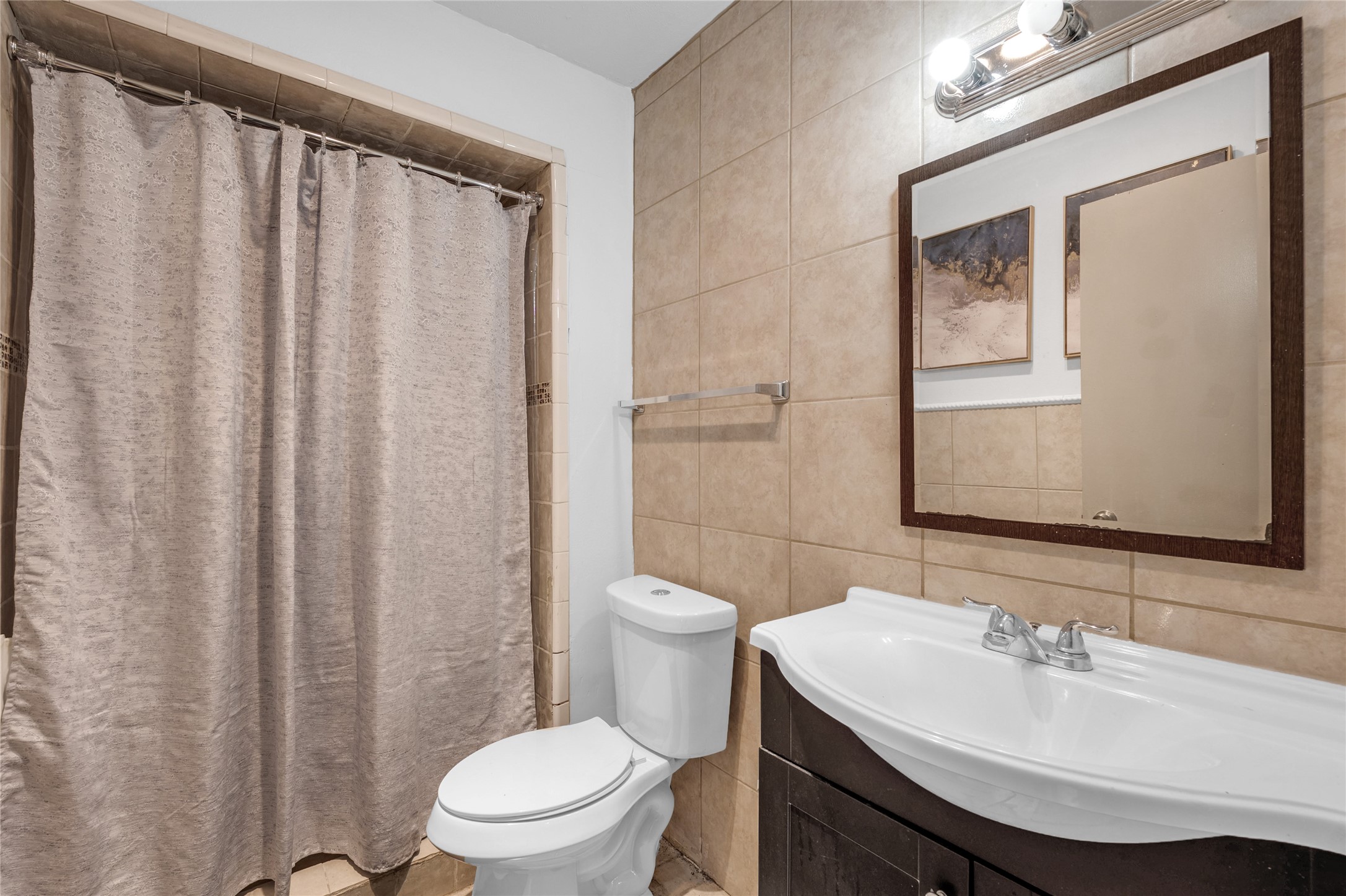 1811 Vatican Lane Dallas TX 75224