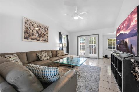 1811 Vatican Lane Dallas TX 75224