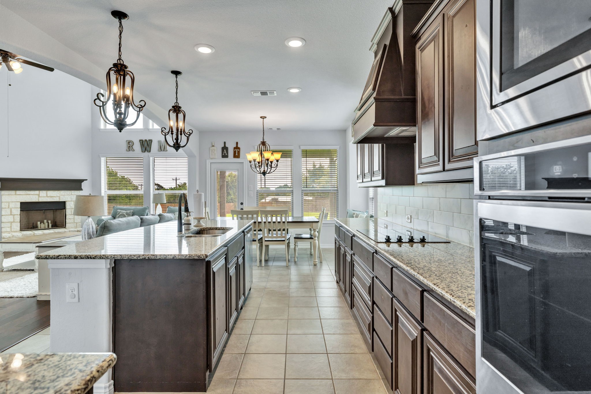 510 Zinnia Loop Midlothian TX 76065