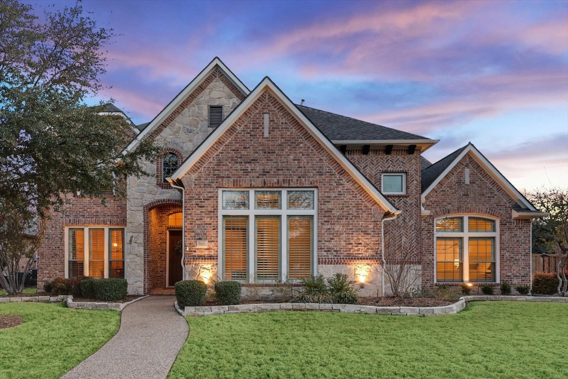 905 Foxworth Court Allen TX 75013