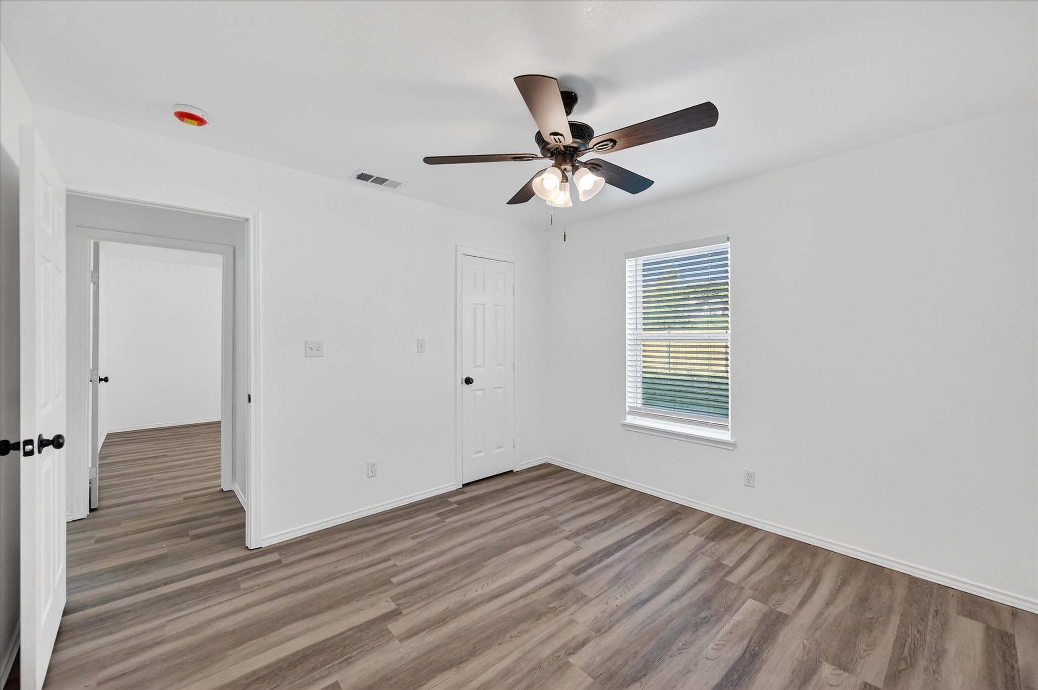 412 Susan Drive Kennedale TX 76060