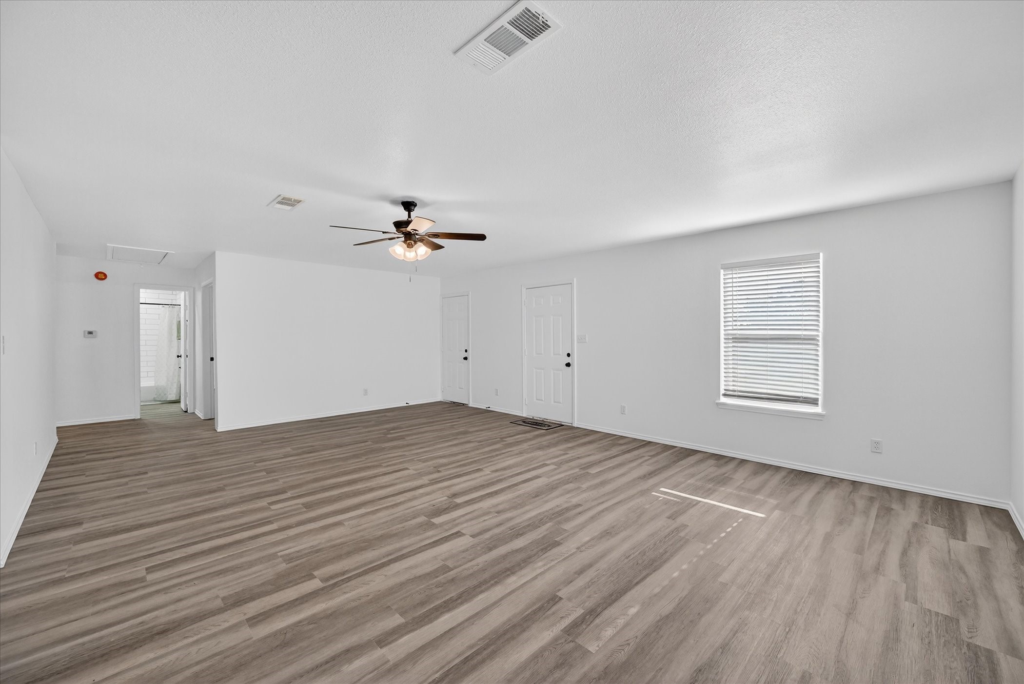 412 Susan Drive Kennedale TX 76060