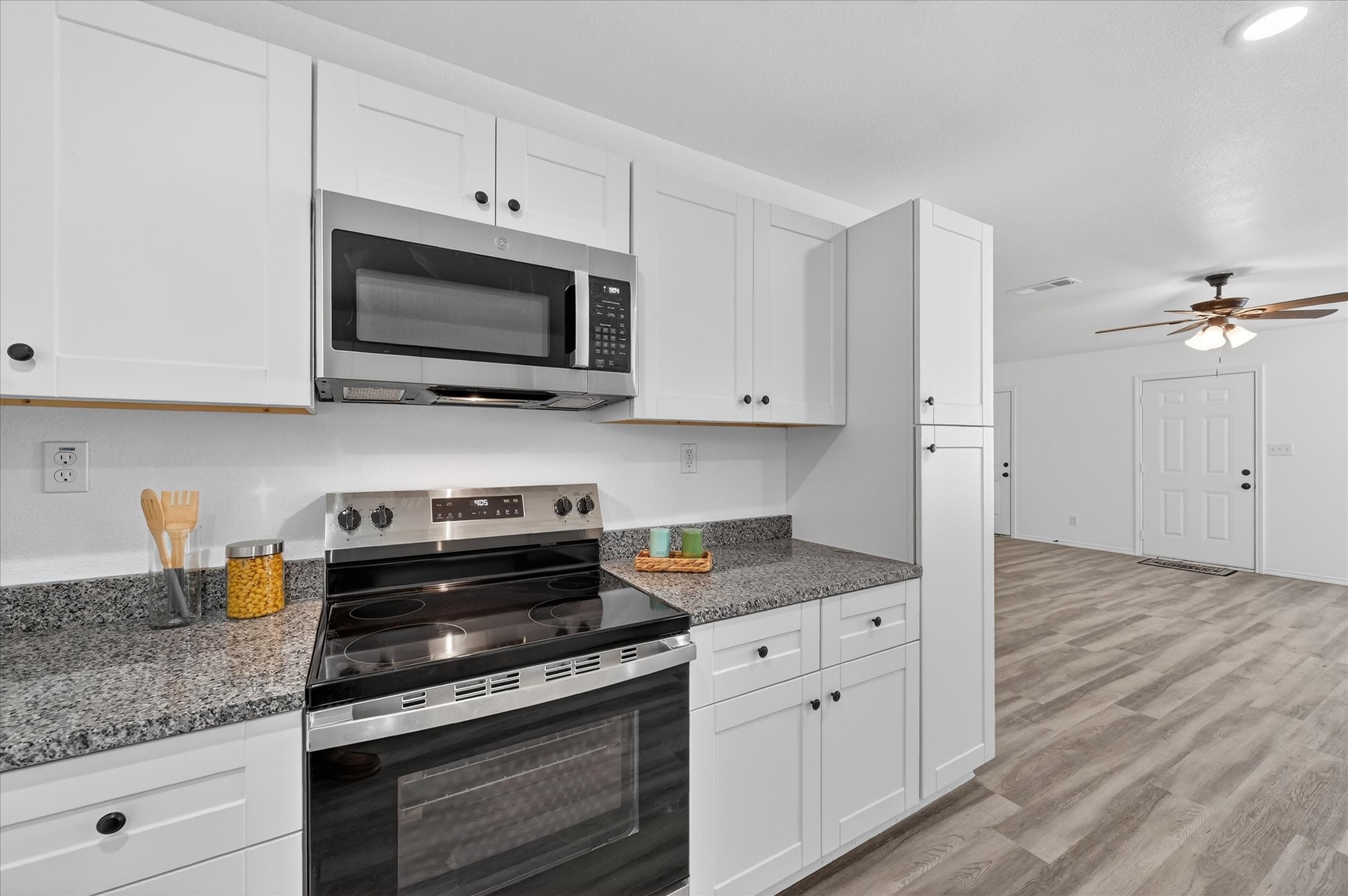 412 Susan Drive Kennedale TX 76060