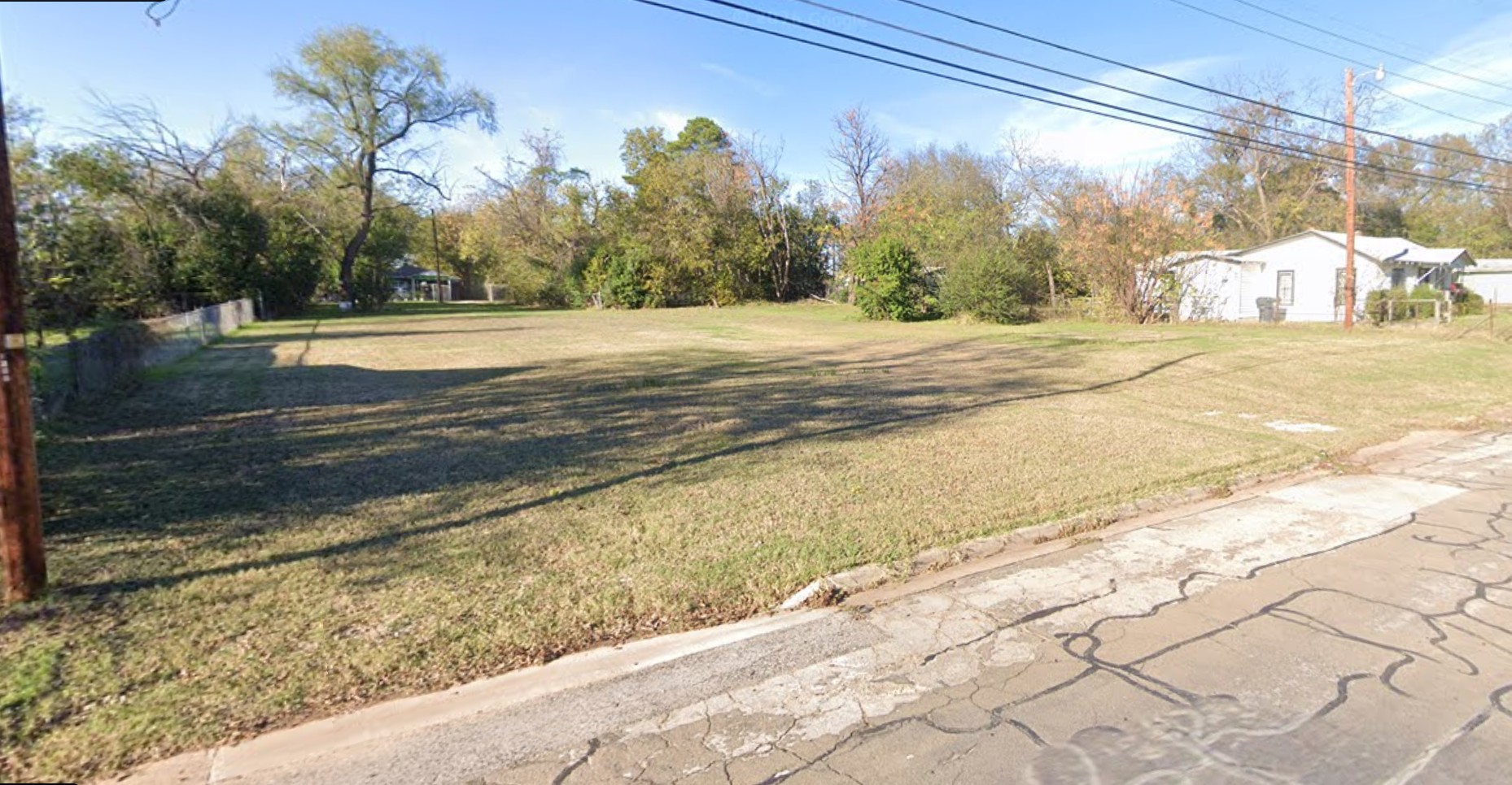 1204 E Calhoun Avenue Waco TX 76704