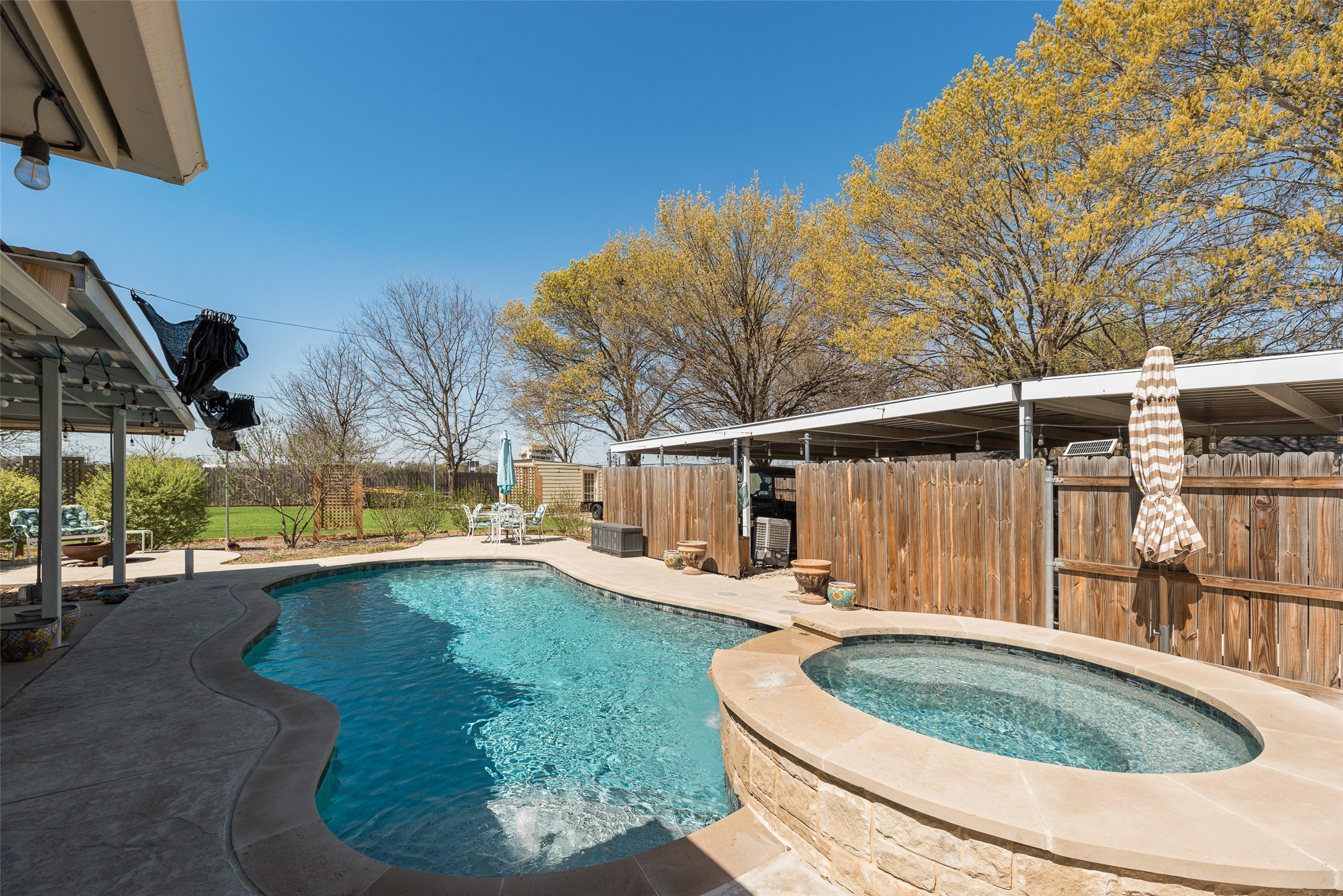 309 Josey Lane Red Oak TX 75154