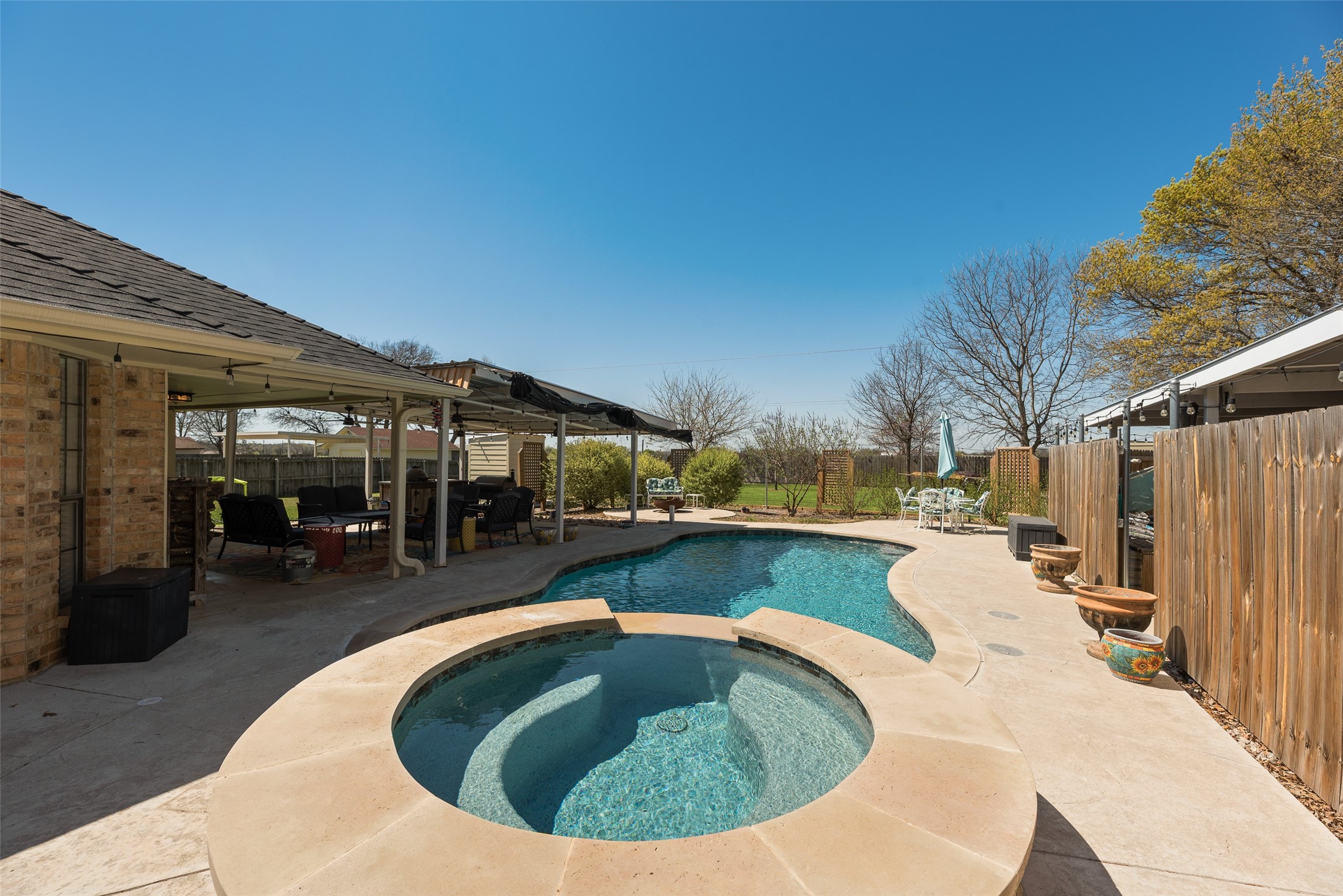 309 Josey Lane Red Oak TX 75154