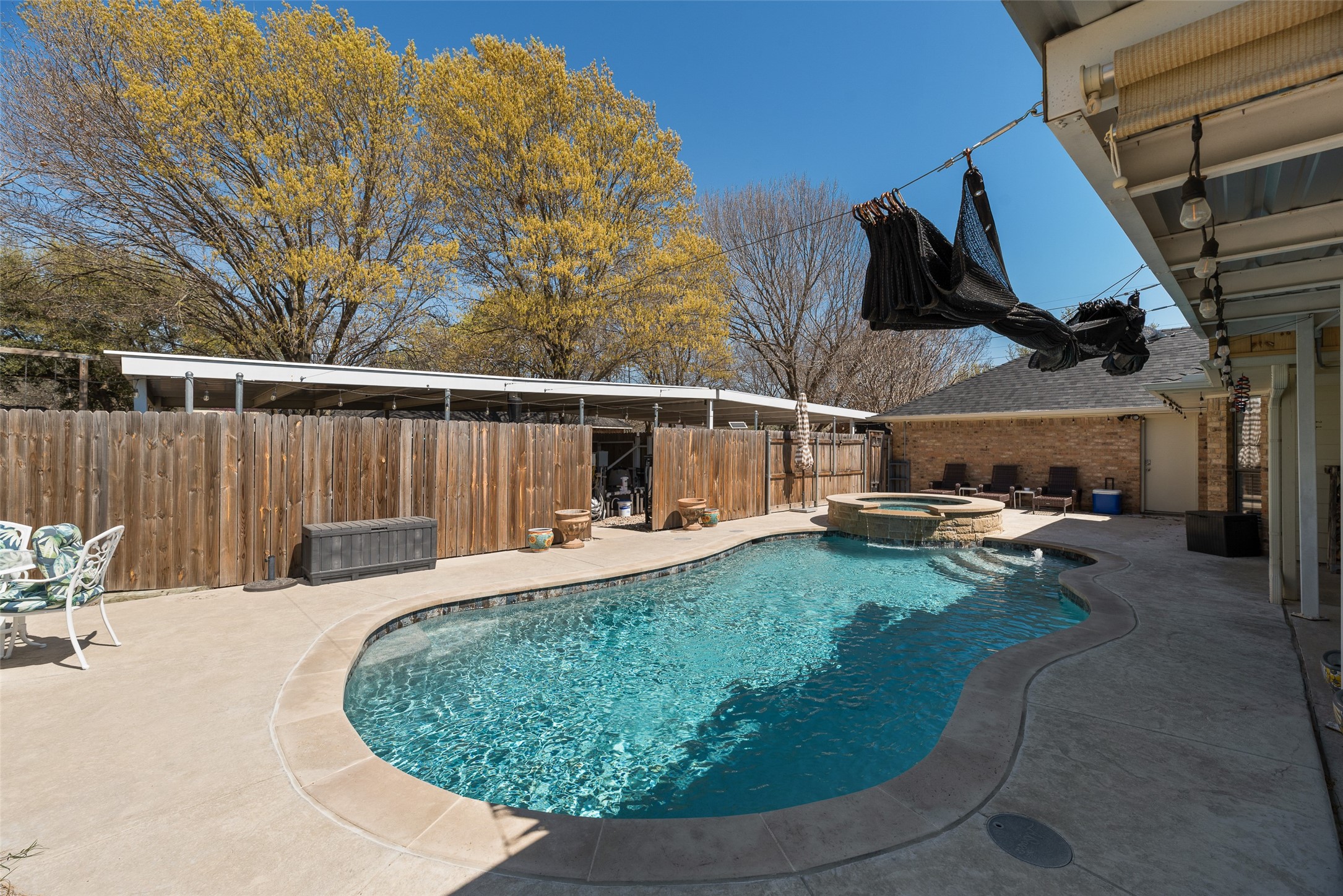309 Josey Lane Red Oak TX 75154